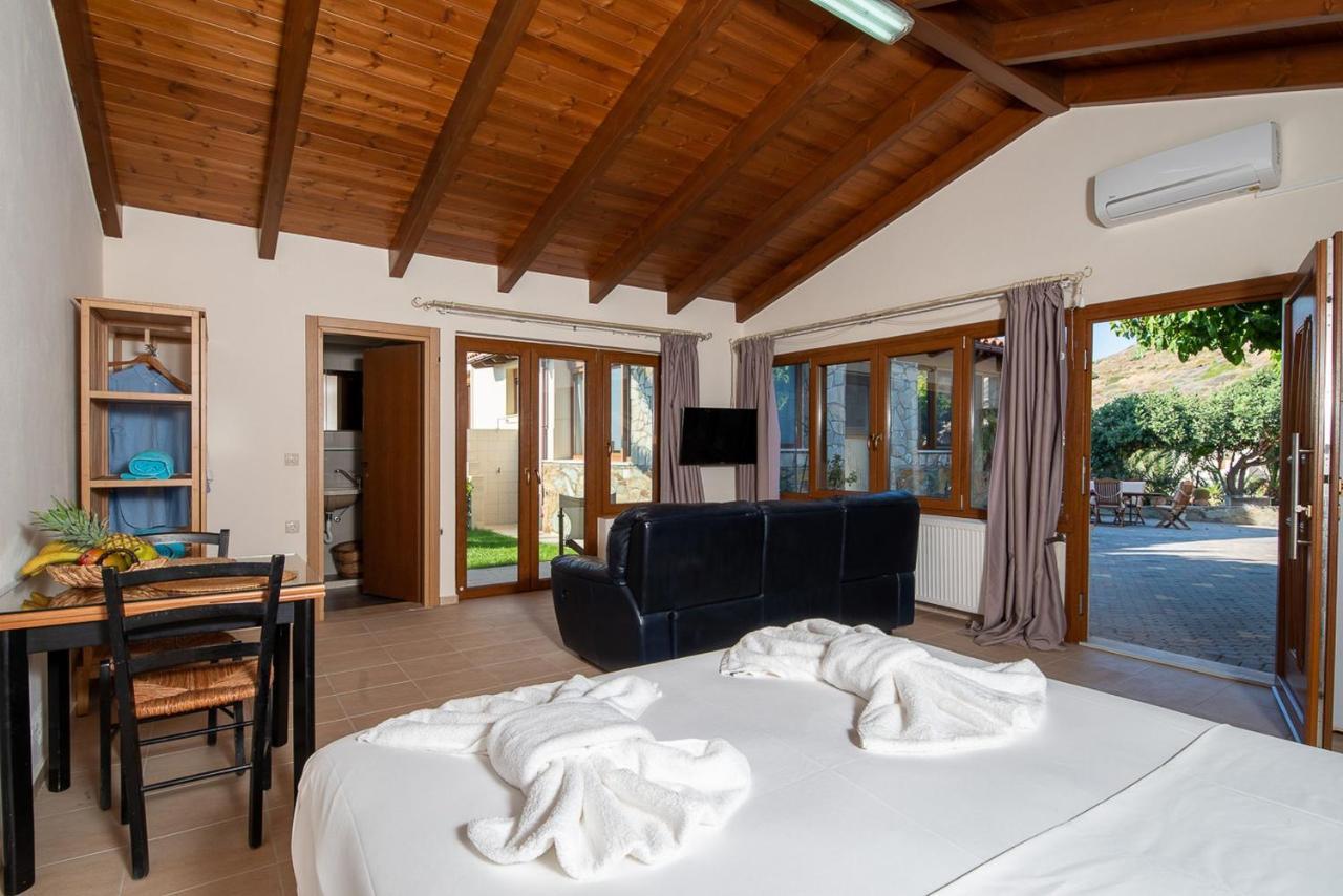 Vitamin Sea Luxury Villas Agia Pelagia Exterior foto